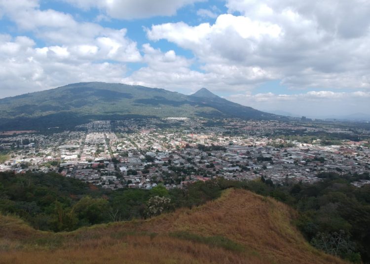 FGR toman posesión de propiedades de Sigfrido Reyes