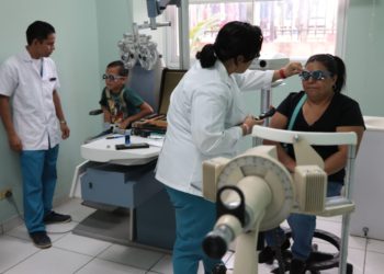 UES ofrece programas de salud en diferentes especialidades a población de bajos recursos