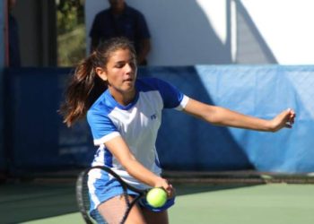 Cuscatlecas avanzan primeras de grupo de la Copa Federación de tenis