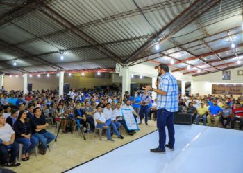 Xavi Zablah Bukele sigue trabajo territorial en Cuscatlán