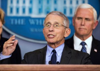 Infectólogo predice que podrían registrarse hasta 200.000 muertes por el covid-19 en EE.UU.