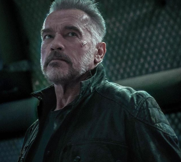 (VIDEO) Arnold Schwarzenegger y su tutorial de lavado de manos para «estar a salvo» del coronavirus