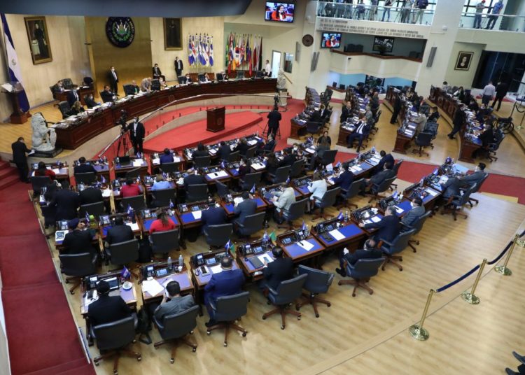 Garantizan subsidio para usuarios del transporte colectivo y evitar incremento al pasaje