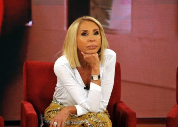 Televisa suspenden proyectos de Tania Rincón y Laura Bozzo por el covid-19