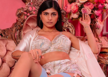 Mia Khalifa regala fotos en bikini en Instagram