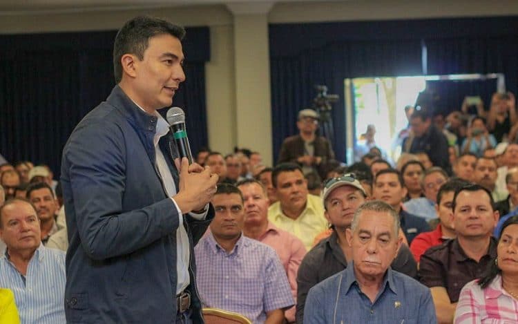 Gobierno propone plan de inversión a alcaldes para contrarrestar efectos económicos del coronavirus