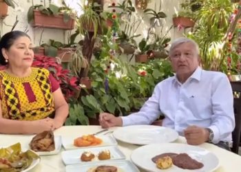 Presidente mexicano pide a población a mantener actividades pese a coronavirus