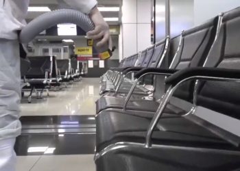 Salud aplica sanitizante en aeropuerto Monseñor Romero para eliminar todo tipo de virus