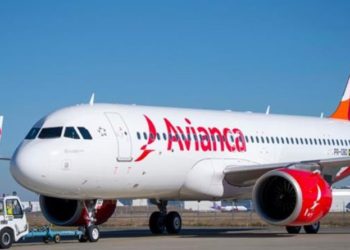 Avianca suspende vuelo AV431 de México a El Salvador con 12 personas contagiadas de covid19