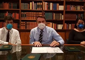 El presidente de Brasil, Jair Bolsonaro, informó que le dio negativa la prueba de coronavirus