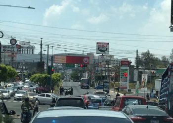 Hieren de bala a dos personas en bulevar de Los Héroes y calle Gabriela Mistral