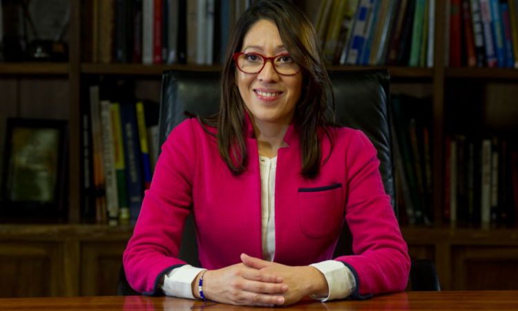 Compensar económicamente a familias vulnerables, ante covid19, propone Carmen Aída Lazo