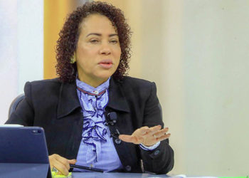 Carolina Recinos revela por qué no se habría confirmado ningún caso de coronavirus: solo se han realizado 120 pruebas