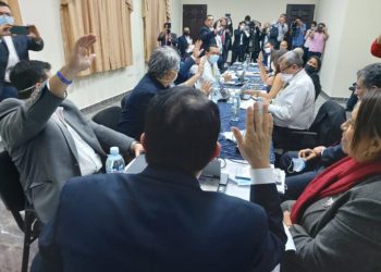 Diputados estudian extender Estado de Excepción por otros 15 días