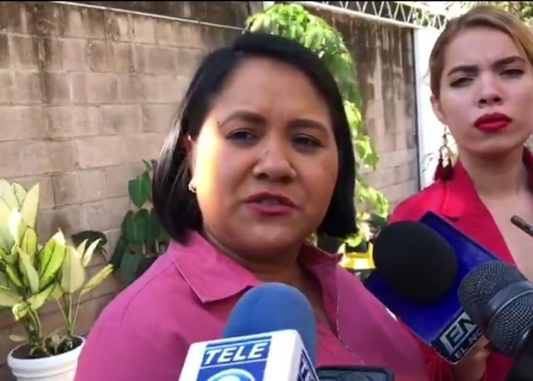 Diputada Cristina Cornejo asegura que Sigfrido Reyes es perseguido político