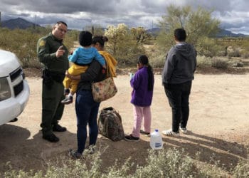 Por temor a coronavirus, EE.UU. podría retornar a migrantes a México