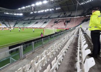 Las próximas dos fechas de la liga española de fútbol se jugarán sin público por el coronavirus