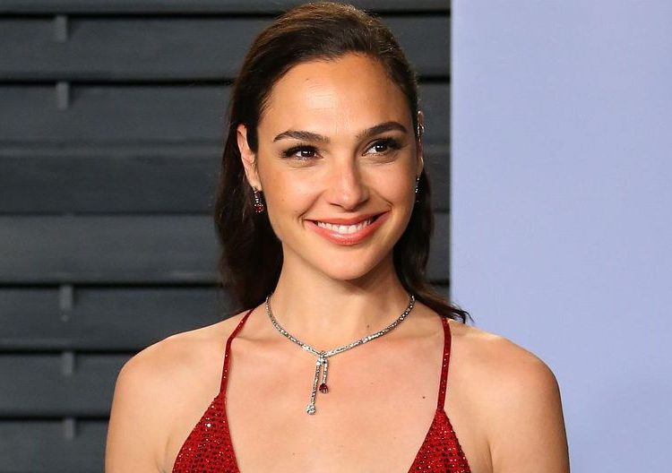 Gal Gadot convocó a sus amigos para cantar y dar esperanza al mundo