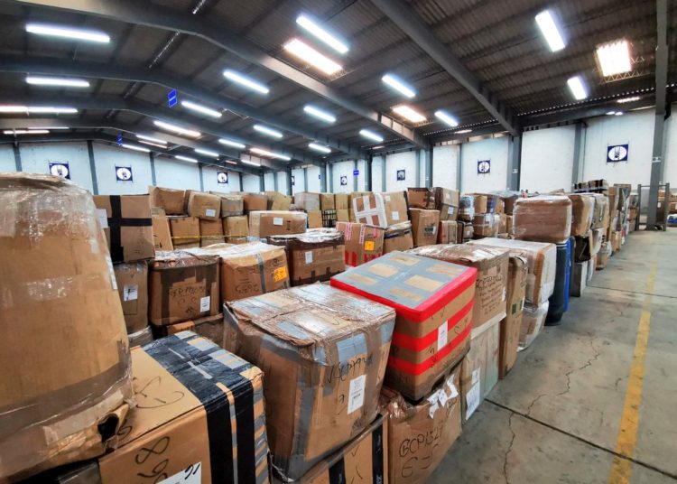 Capturan a sujeto que trató de introducir mercadería evadiendo impuestos por $600 mil