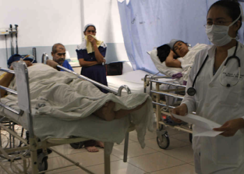 Por coronavirus, Gobierno ordena alerta roja en todo el país