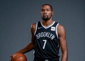 Kevin Durant y otros tres jugadores de Brooklyn Nets tienen coronavirus