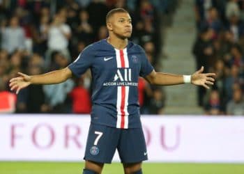 Mbappé da negativo en el test del coronavirus