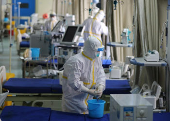 Doctora española relata situación que vive médicos y pacientes a causa del coronavirus, como en la segunda guerra mundial