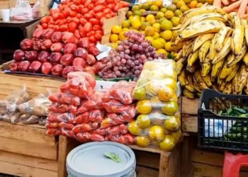 Mercados del país abrirán, sólo para la venta de alimentos.