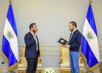 Bukele sustituye a ministra de Salud Orellana Bendek y nombra en su lugar a Francisco Alabí