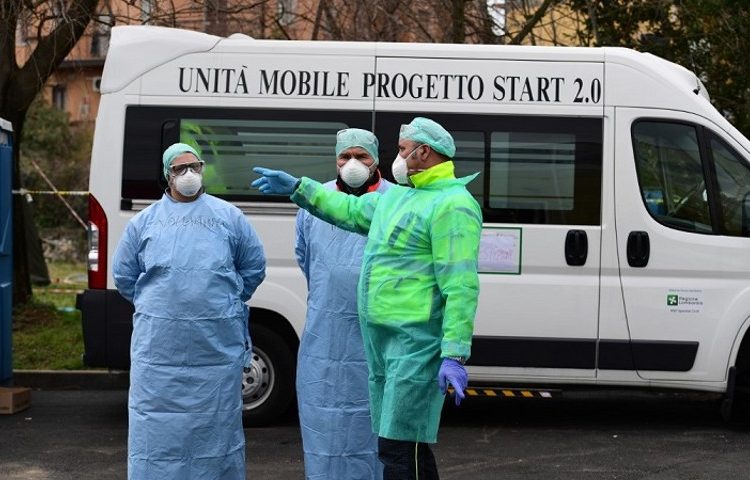 El coronavirus ya se ha cobrado la vida de más de 10.000 personas en todo el mundo