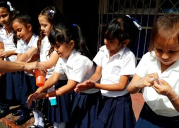 Nicaragua no suspende clases por coronavirus