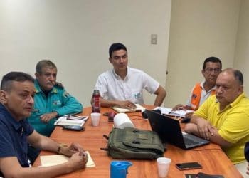Miguel Pereira ordena cierre sanitario de carreteras a San Miguel, nadie entra y nadie sale