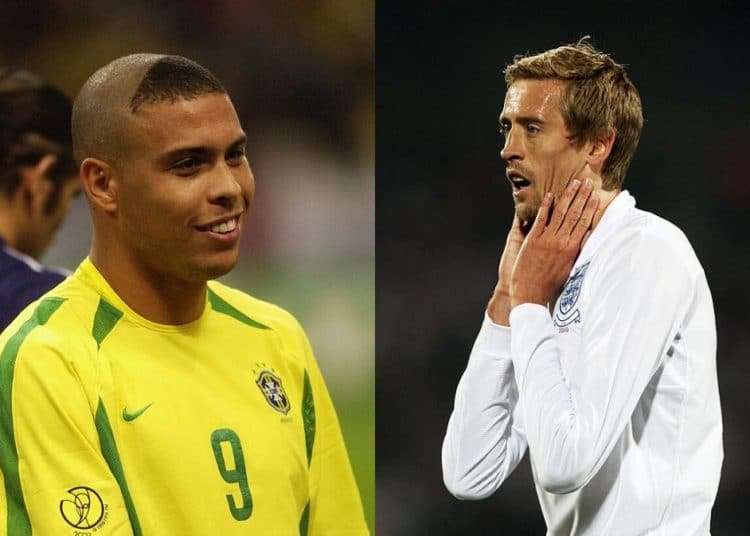 Peter Crouch reveló cómo conoció a Ronaldo: “Rodeado de cervezas e intentando mantener un cenicero en su barriga“