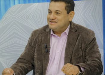Rolando Castro destaca trabajo de salvadoreños con visa H2-A en EE.UU.