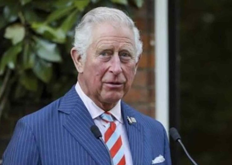 El príncipe Carlos da positivo por coronavirus