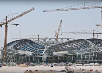 Qatar continúa con la construcción de estadios para el Mundial pese a pandemia de coronavirus