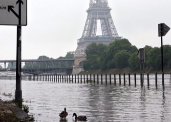 (VIDEO) Se desborda el río Sena en París debido a las lluvias