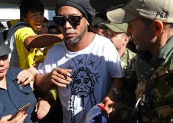 La fiscalía decidió no imputar a Ronaldinho por ingresar a Paraguay con documentación