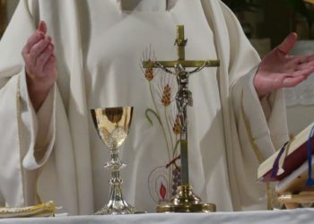 Reportan la muerte de decena de sacerdotes por coronavirus en el norte de Italia