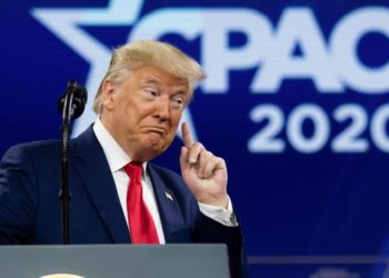 Un asistente a la convención donde Trump habló dio positivo a coronavirus