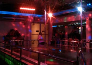 Ordenan cierre de bares, discotecas y night club por 14 días por el coronavirus