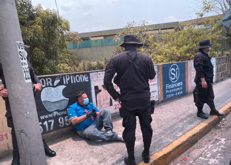 Capturan a motoristas de la ruta 42 por conducción temeraria