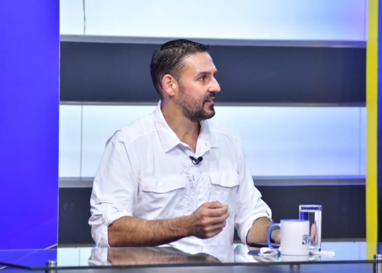 Ernesto Muyshondt: “Distribución de los $600 millones debería de ser conforme al número de habitantes de cada municipio”