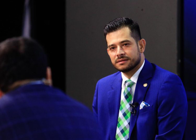 Ministro de Hacienda explica el manejo de los $2,000 millones para atender la emergencia por COVID-19