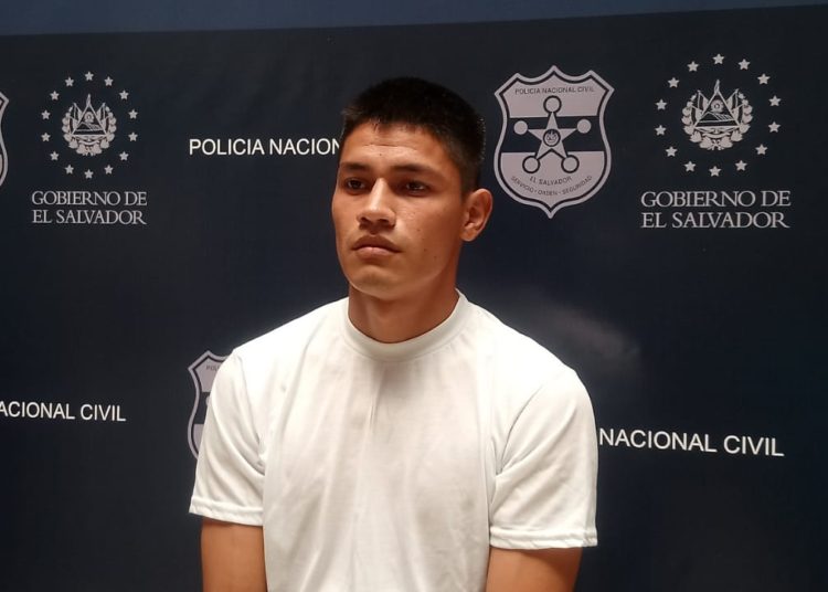 Captura a pandillero implicado en un cuádruple homicidio en Santa Tecla