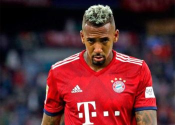 Boateng rompe cuarentena, sufre un accidente con su auto, el Bayern lo multa y donará el dinero a hospitales
