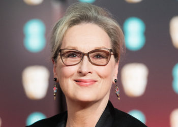 Meryl Streep cantó y se emborrachó en bata con sus amigas