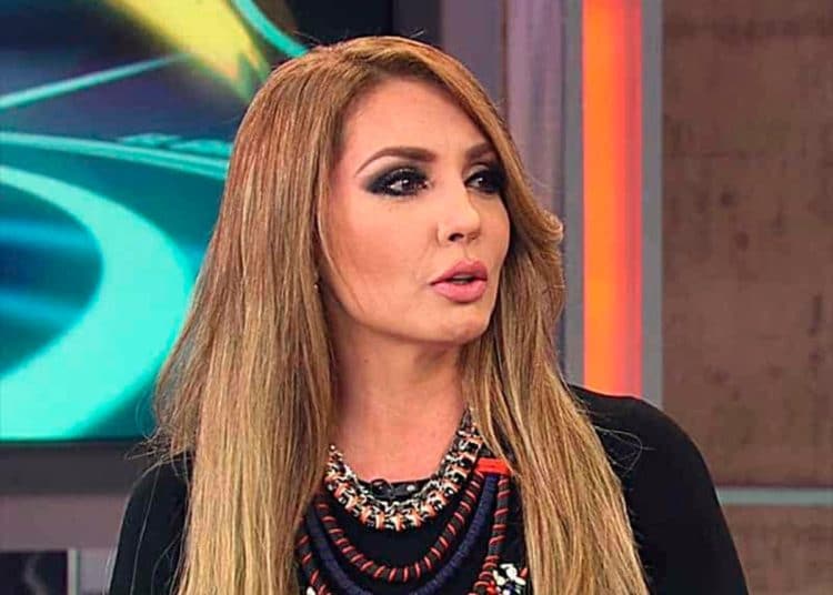 Paty Navidad afirma que tecnología 5G es responsable del covid-19