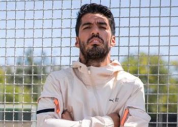Luis Suárez se hace un cambio de look durante la cuarentena