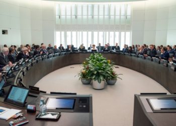 FMI aprueba $389 millones para El Salvador para enfrentar la pandemia del coronavirus